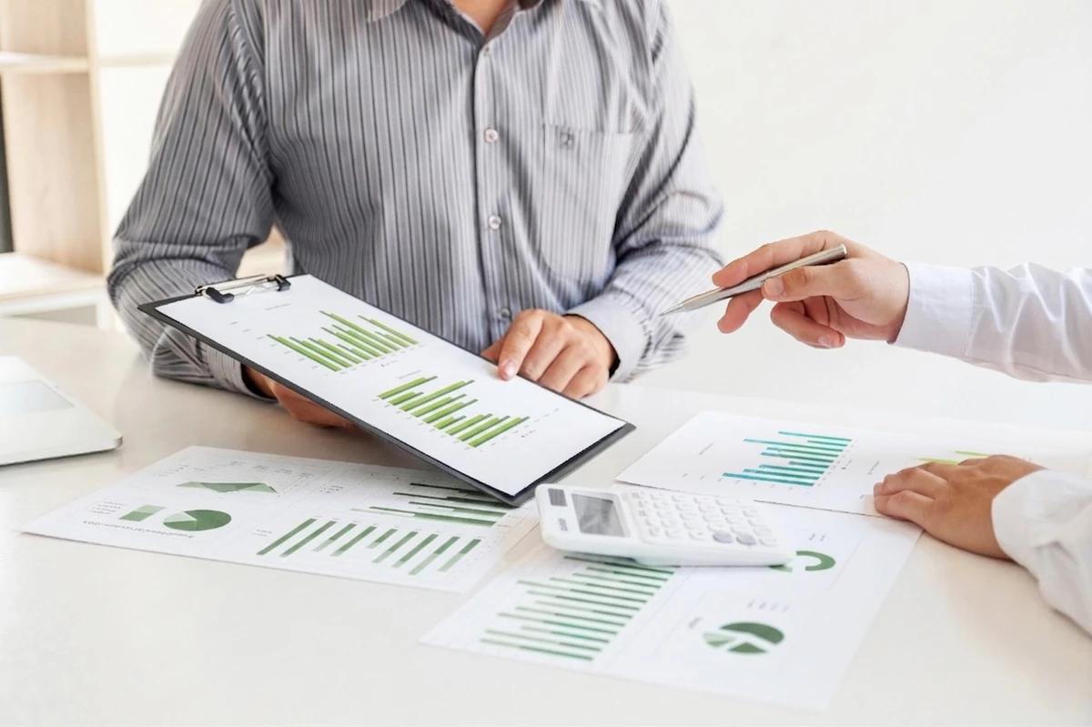 Operating model and policy design